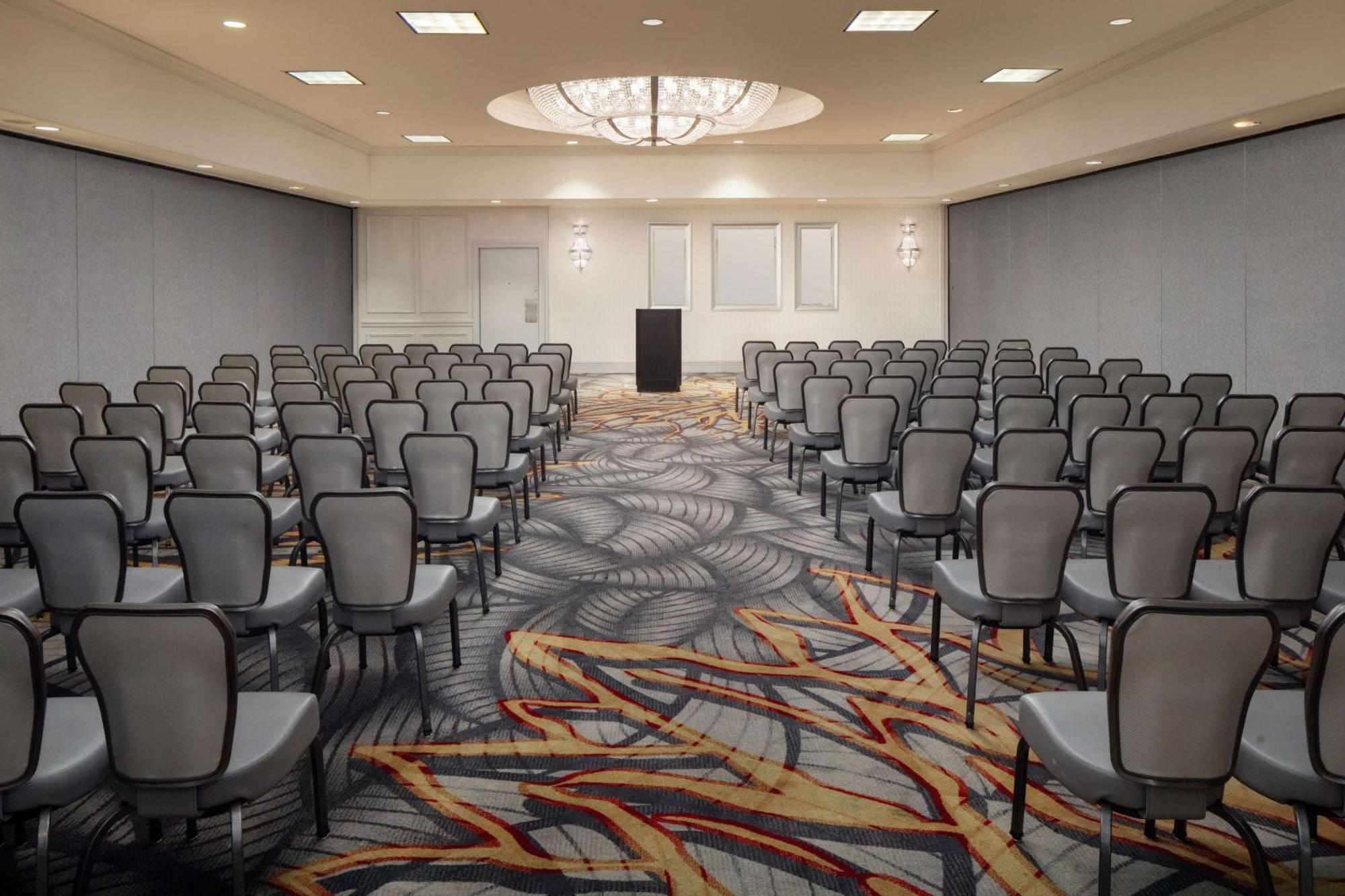 Hilton Chicago/Northbrook Hotel Ngoại thất bức ảnh