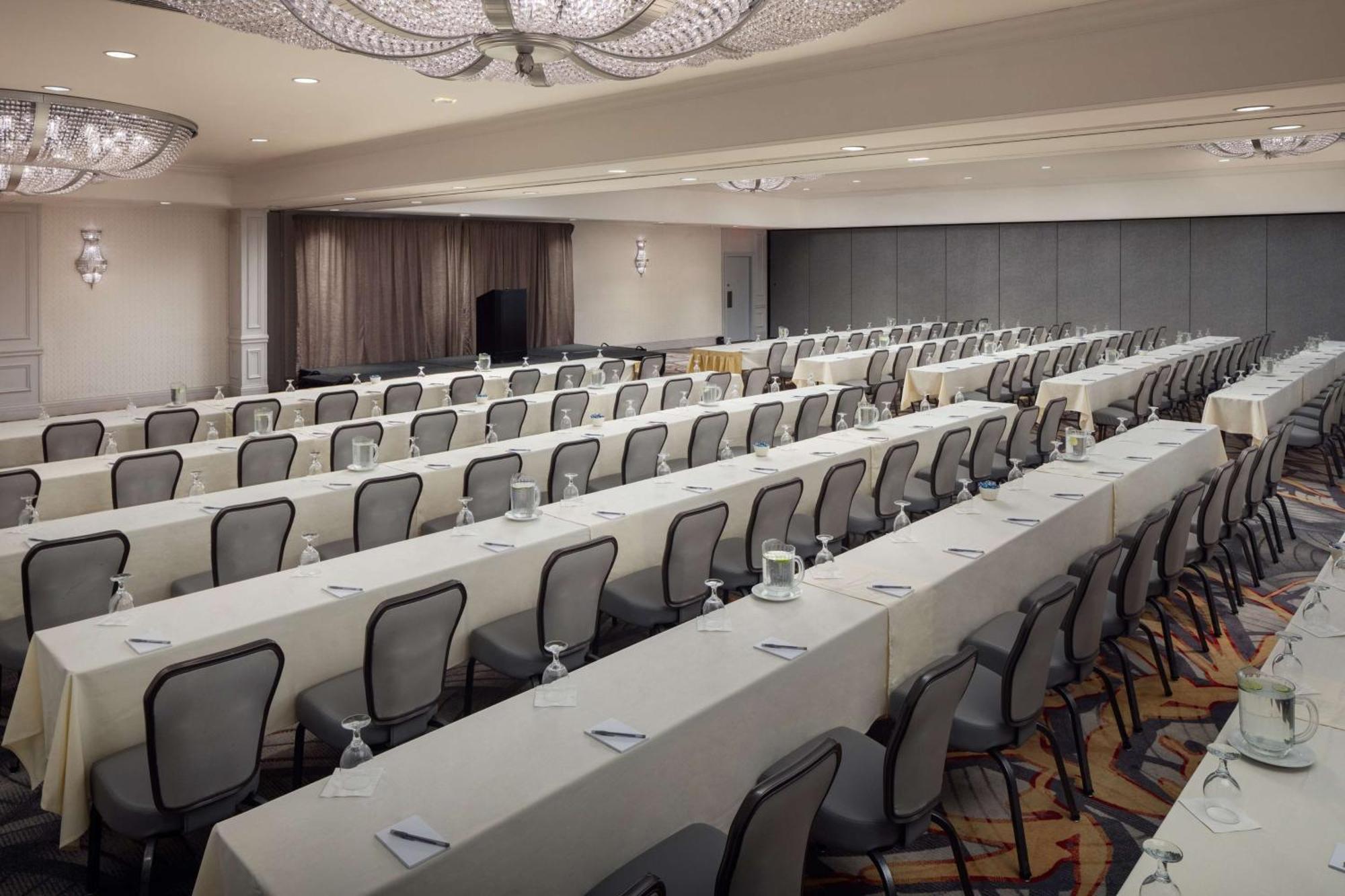 Hilton Chicago/Northbrook Hotel Ngoại thất bức ảnh